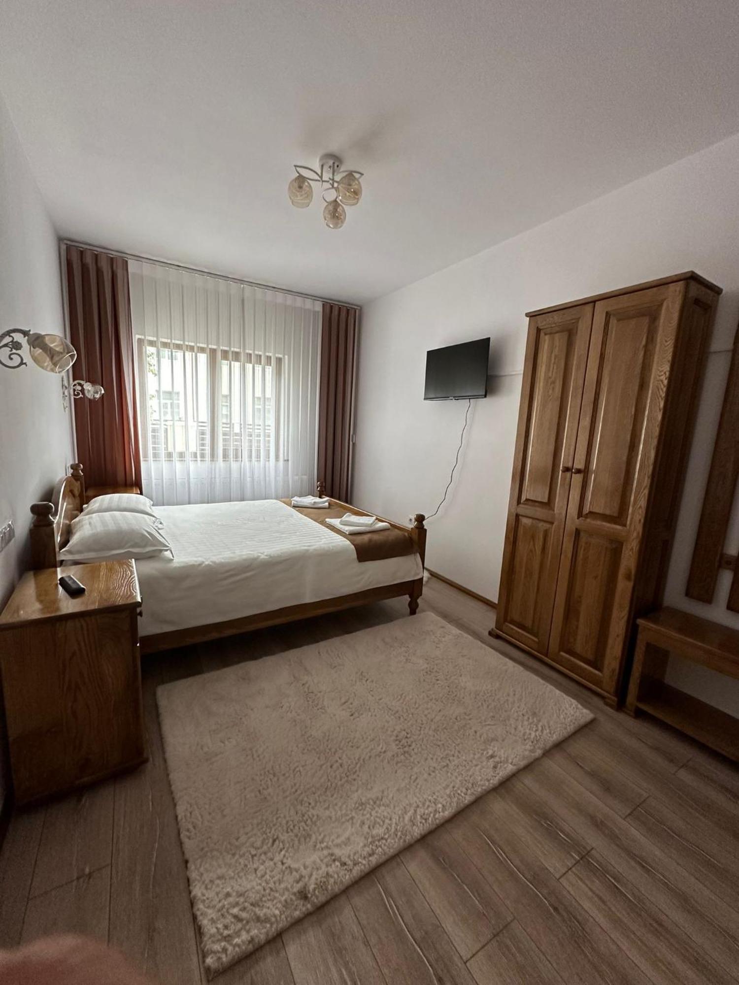 Casa Dacului Hotel Petrova Екстериор снимка